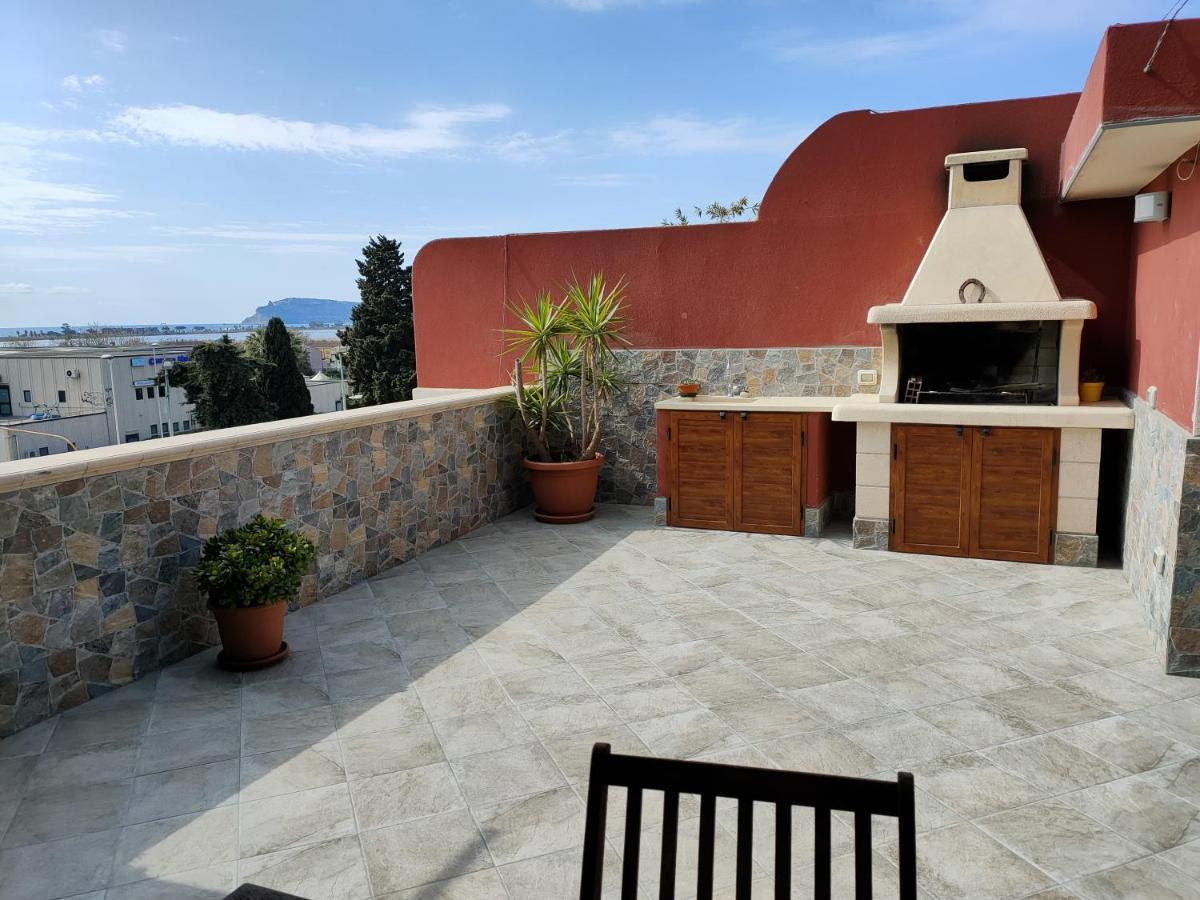 Villa Sea View Quartu SantʼElena Exterior foto